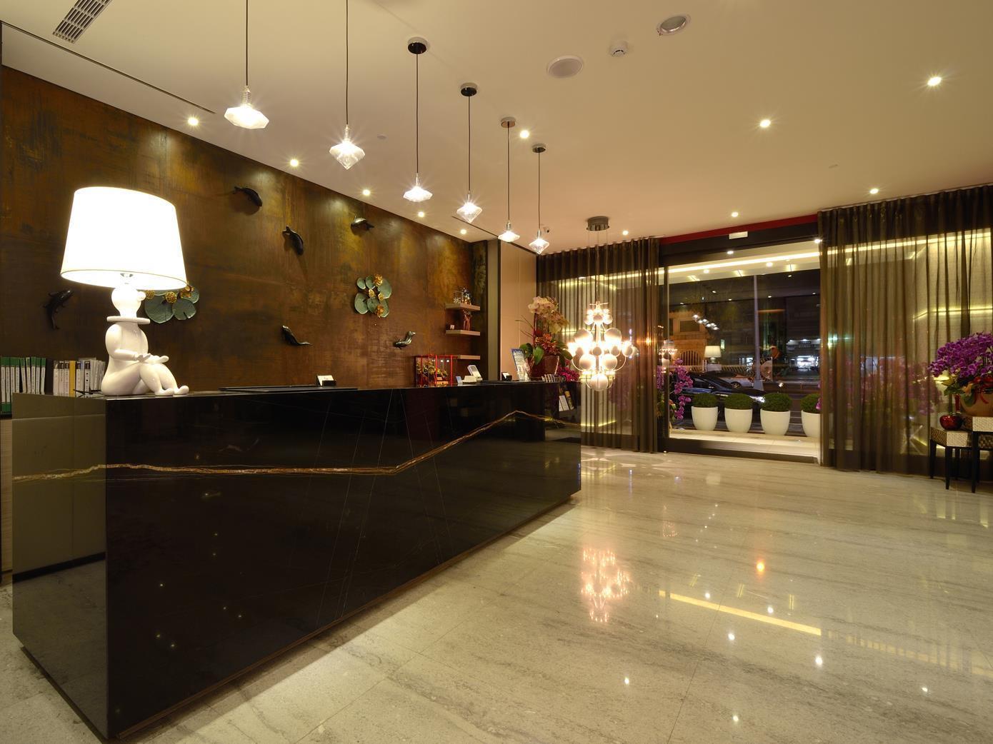 Stay Hotel - Taichung Yizhong Εξωτερικό φωτογραφία